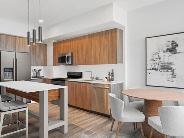 23-14-River-District-Kitchen