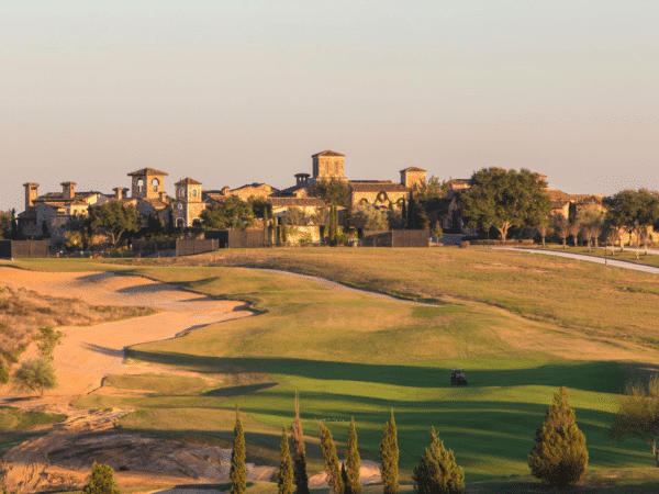Bella-Collina-Amenities_8_conversion1_1920